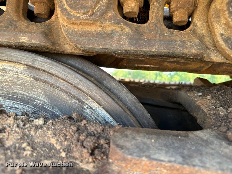 image for item NQ9689 2008 John Deere 350D LC excavator