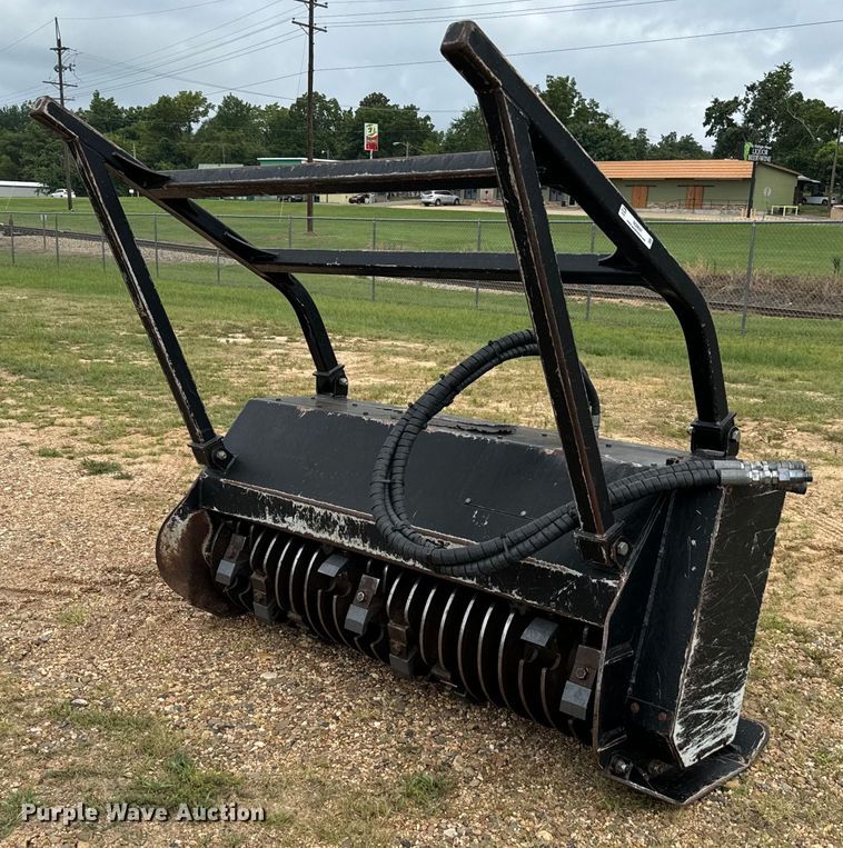 image for item NQ9697 Gyro-Trac 500HF skid steer mulcher