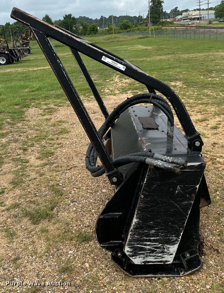 image for item NQ9697 Gyro-Trac 500HF skid steer mulcher