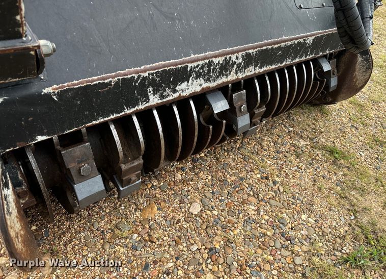 image for item NQ9697 Gyro-Trac 500HF skid steer mulcher