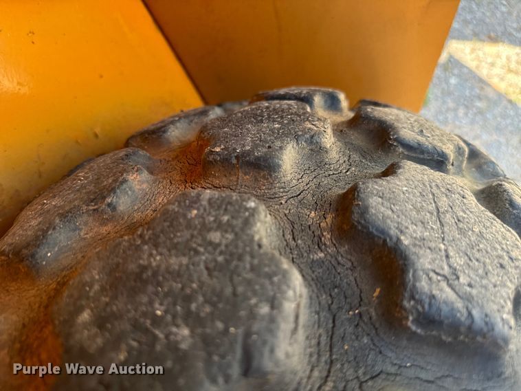 image for item NQ9706 1989 Dresser PD66A single drum vibratory roller