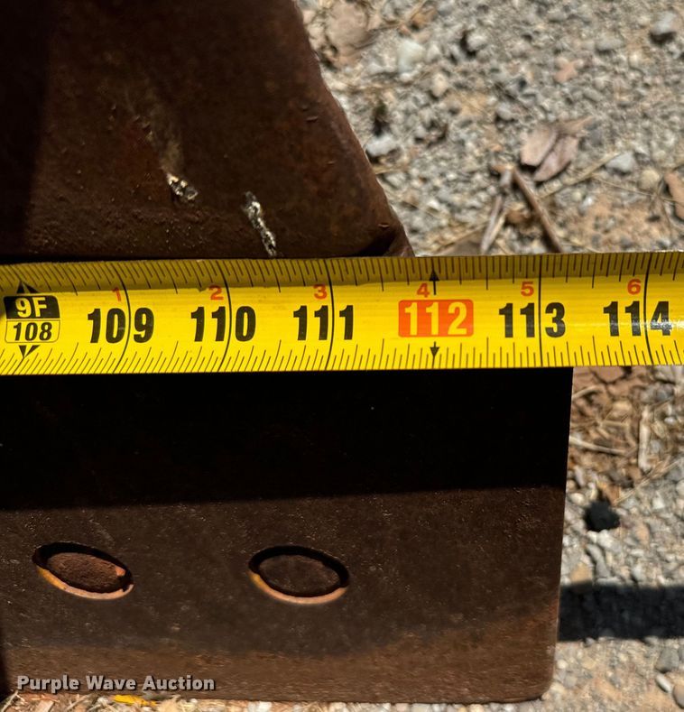 image for item NQ9707 1998 John Deere 550G dozer