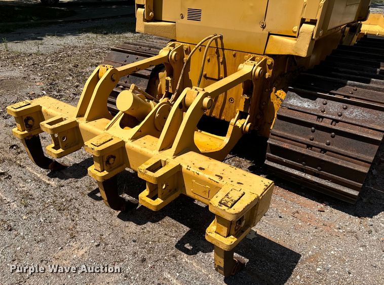 image for item NQ9707 1998 John Deere 550G dozer