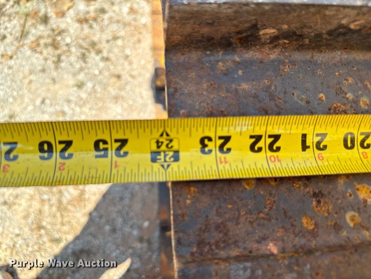 image for item NQ9707 1998 John Deere 550G dozer