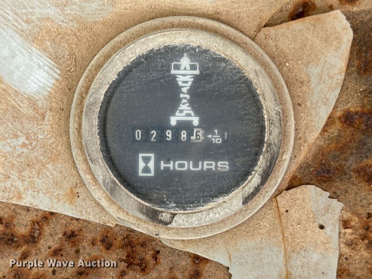 image for item NQ9710 Skyjack 3226 scissor lift