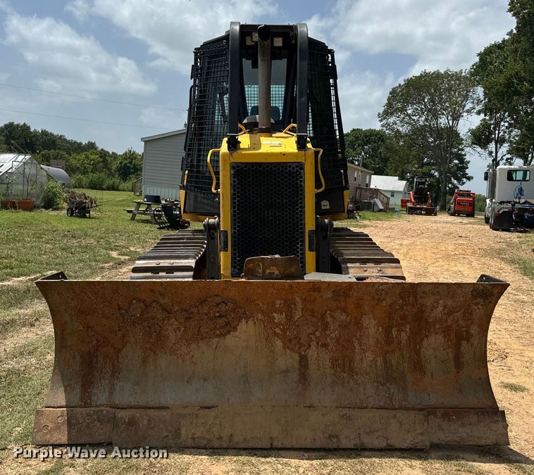 image for item NQ9711 2008 New Holland D85 dozer