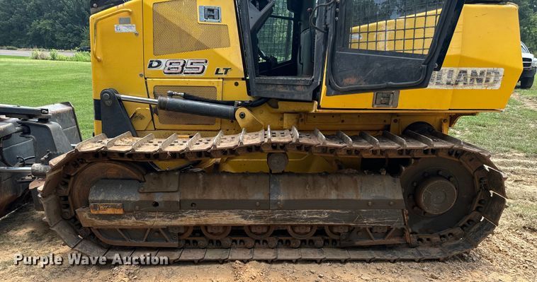 image for item NQ9711 2008 New Holland D85 dozer
