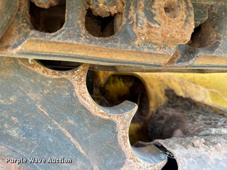 image for item NQ9711 2008 New Holland D85 dozer