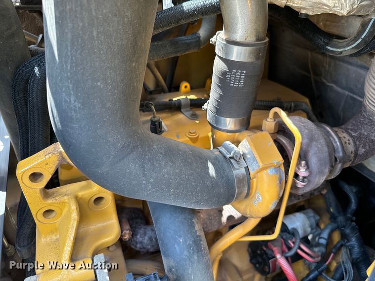 image for item NQ9713 2011 John Deere 333D tracked skid steer loader