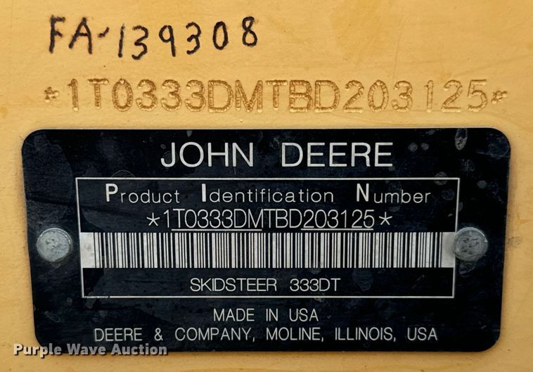 image for item NQ9713 2011 John Deere 333D tracked skid steer loader