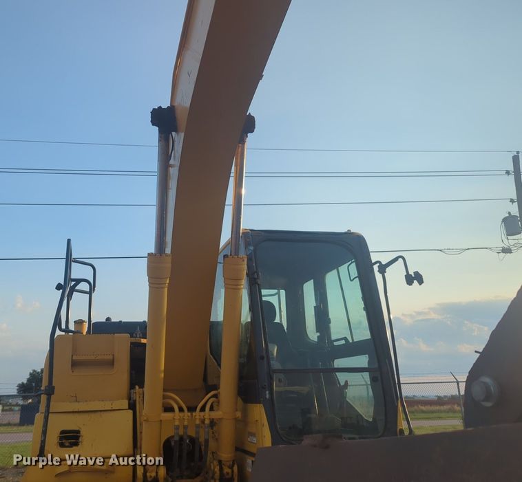 image for item NW9584 2015 Komatsu PC170LC-10 excavator