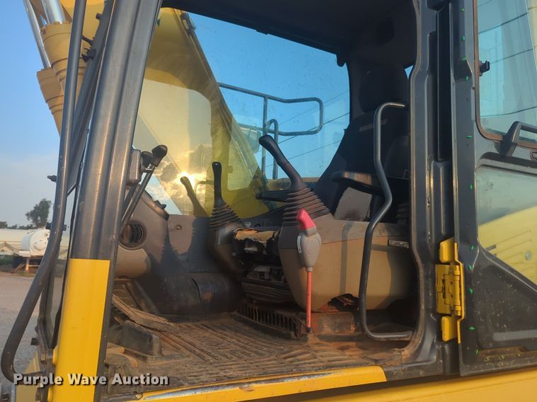 image for item NW9584 2015 Komatsu PC170LC-10 excavator