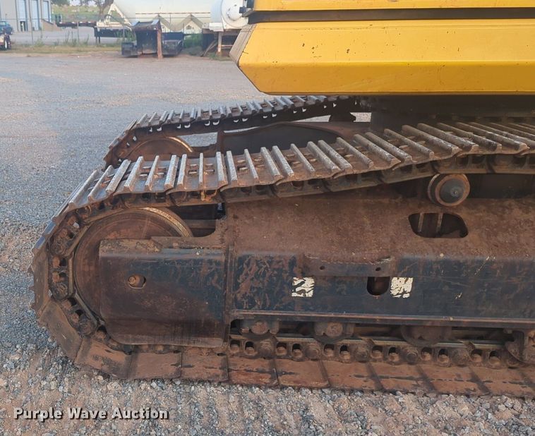 image for item NW9584 2015 Komatsu PC170LC-10 excavator