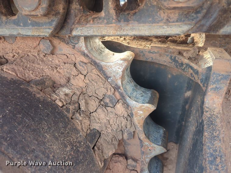 image for item NW9584 2015 Komatsu PC170LC-10 excavator