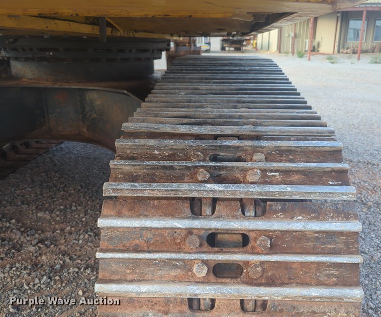 image for item NW9584 2015 Komatsu PC170LC-10 excavator