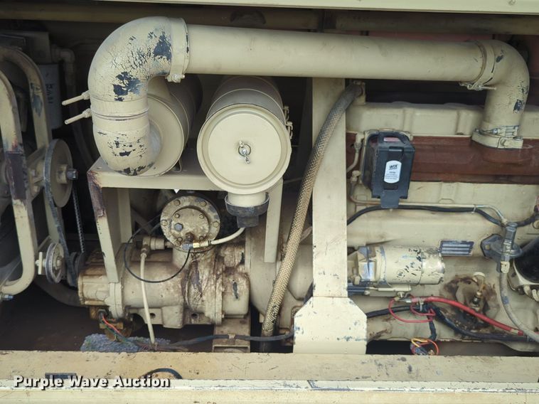 image for item NW9600 Ingersoll Rand 185 air compressor
