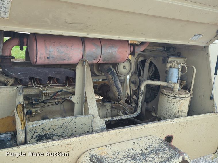 image for item NW9600 Ingersoll Rand 185 air compressor