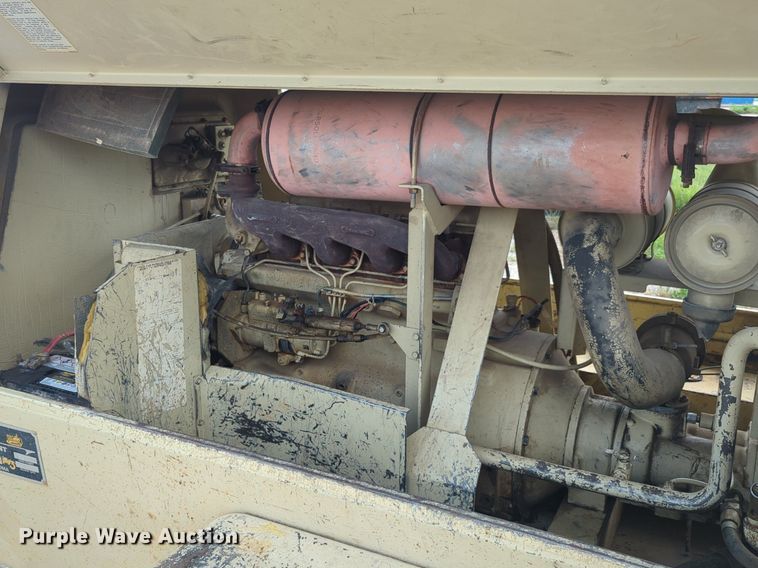 image for item NW9600 Ingersoll Rand 185 air compressor