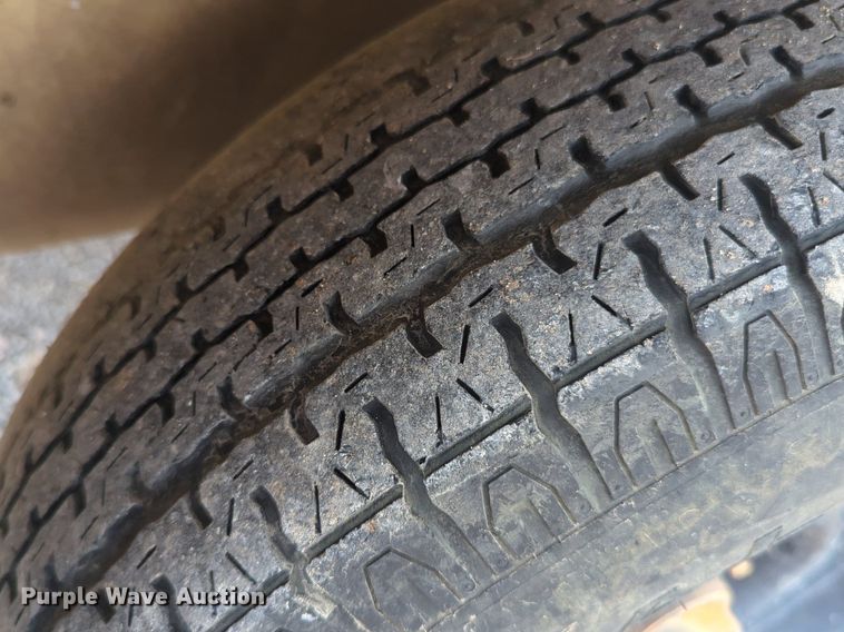 image for item NW9600 Ingersoll Rand 185 air compressor