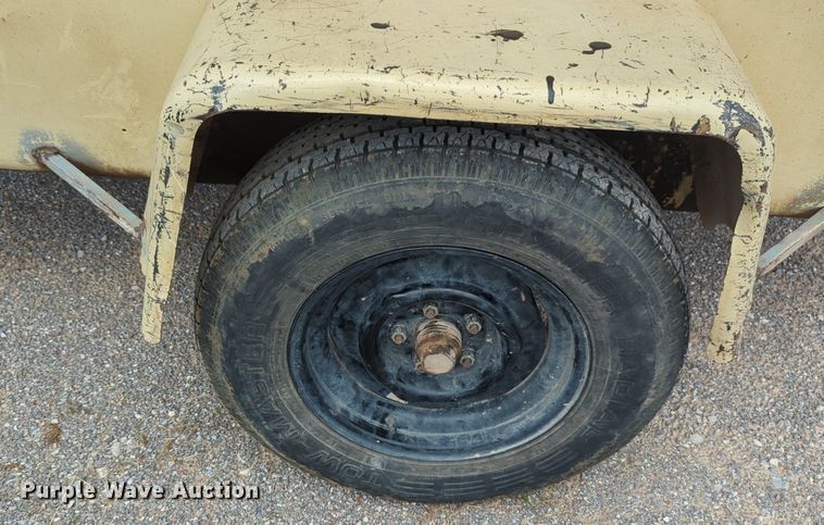 image for item NW9600 Ingersoll Rand 185 air compressor