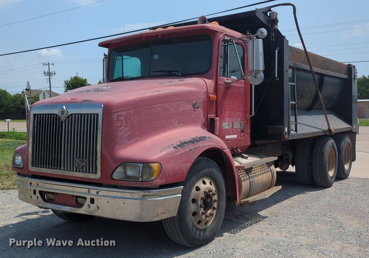 image for item NW9603 1999 International 9200 Eagle dump truck