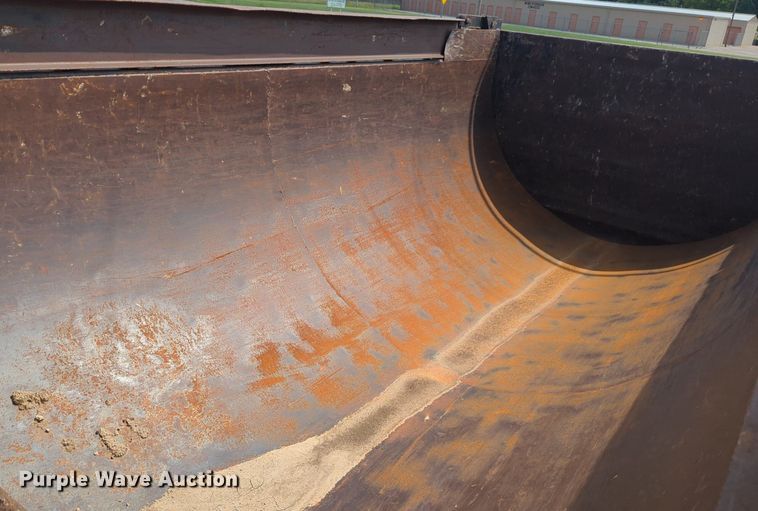 image for item NW9603 1999 International 9200 Eagle dump truck