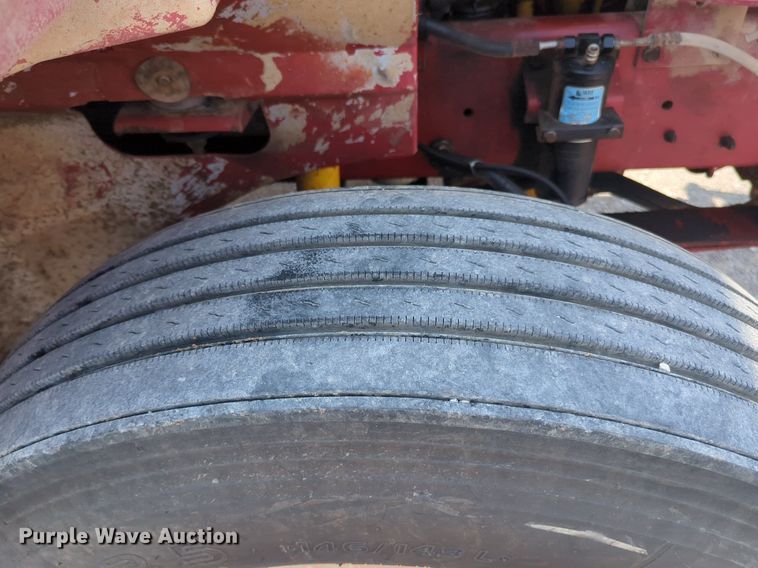 image for item NW9603 1999 International 9200 Eagle dump truck