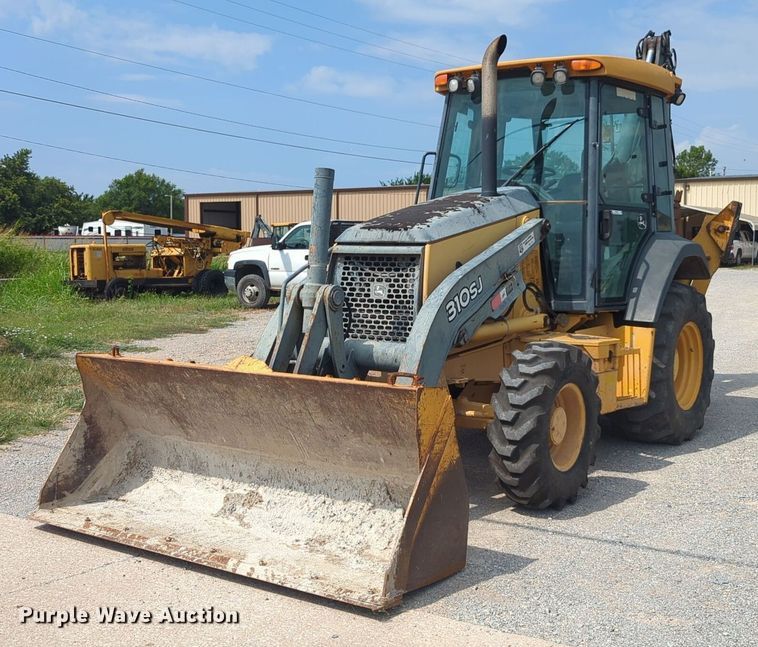image for item NW9604 2008 John Deere 310SJ backhoe