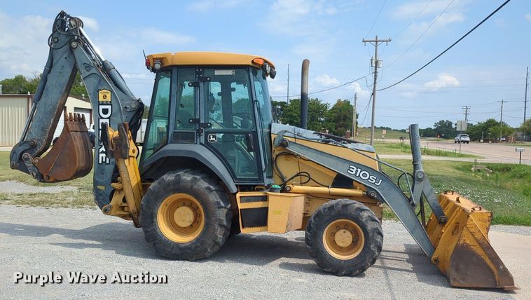 image for item NW9604 2008 John Deere 310SJ backhoe