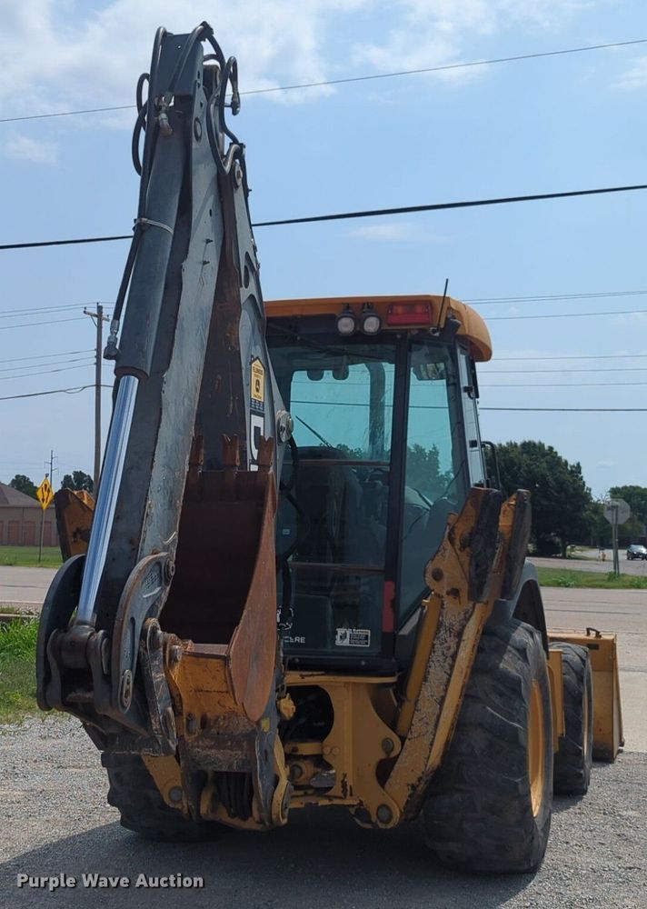 image for item NW9604 2008 John Deere 310SJ backhoe