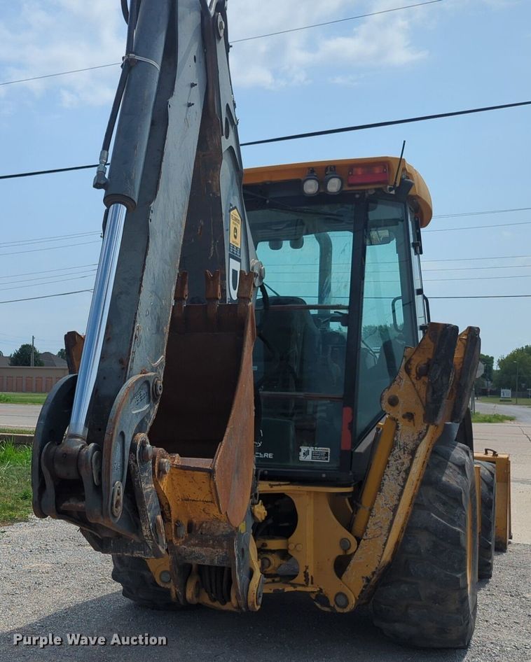 image for item NW9604 2008 John Deere 310SJ backhoe
