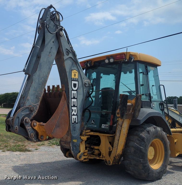 image for item NW9604 2008 John Deere 310SJ backhoe