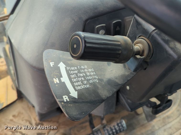 image for item NW9604 2008 John Deere 310SJ backhoe