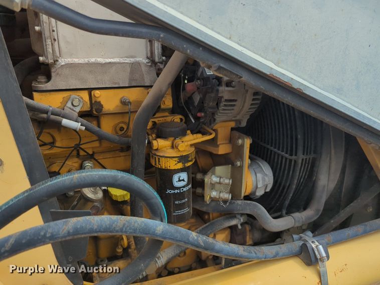 image for item NW9604 2008 John Deere 310SJ backhoe