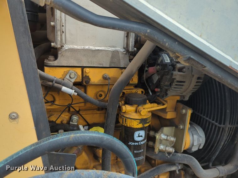 image for item NW9604 2008 John Deere 310SJ backhoe