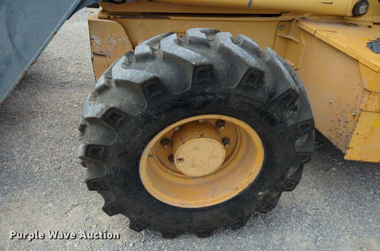 image for item NW9604 2008 John Deere 310SJ backhoe