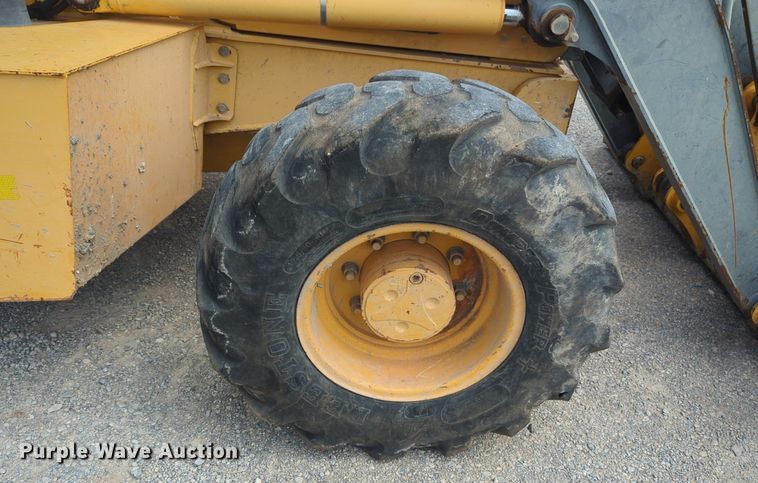 image for item NW9604 2008 John Deere 310SJ backhoe