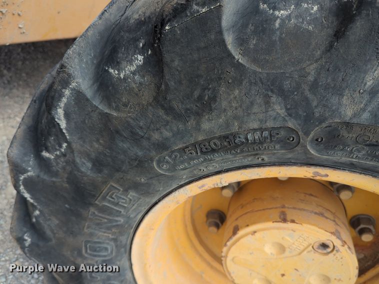 image for item NW9604 2008 John Deere 310SJ backhoe