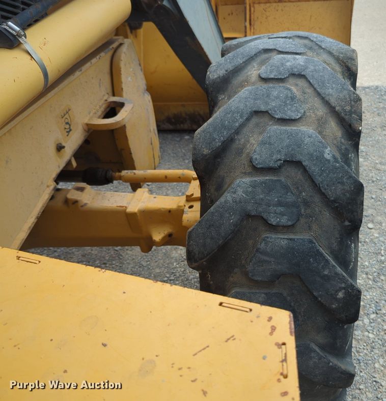 image for item NW9604 2008 John Deere 310SJ backhoe