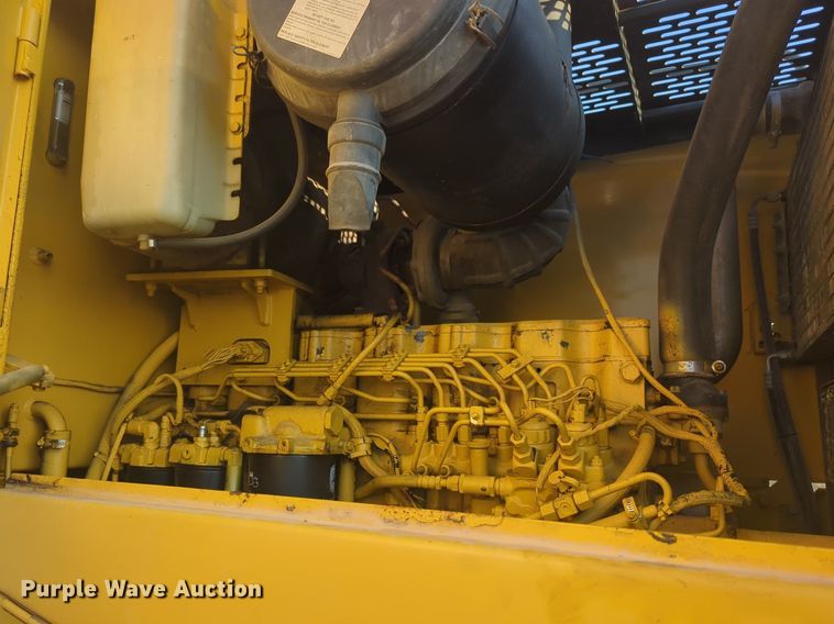 image for item NW9668 2007 John Deere 724J wheel loader