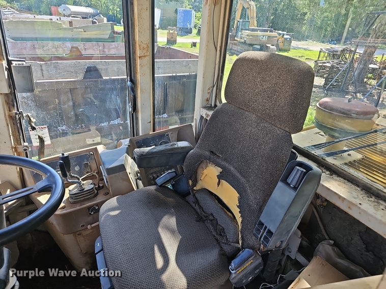 image for item NX9000 1994 Caterpillar  950F Series II wheel loader