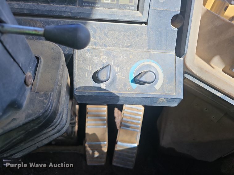 image for item NX9000 1994 Caterpillar  950F Series II wheel loader