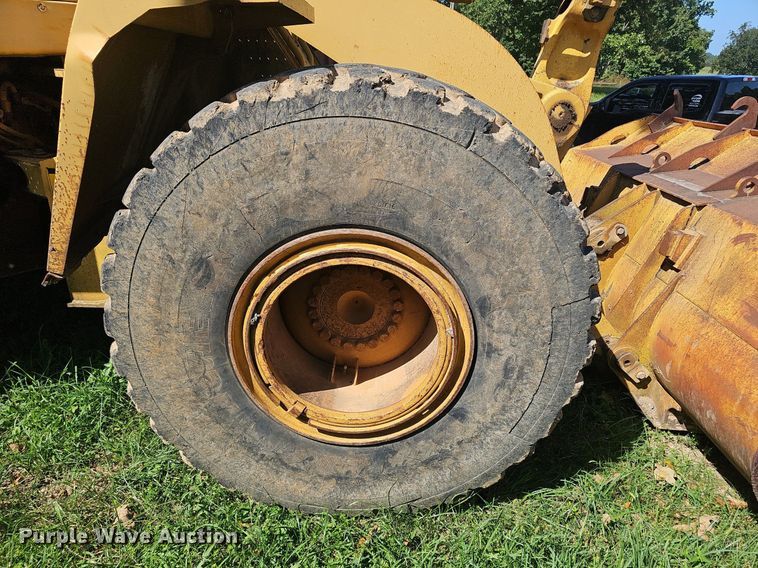 image for item NX9000 1994 Caterpillar  950F Series II wheel loader