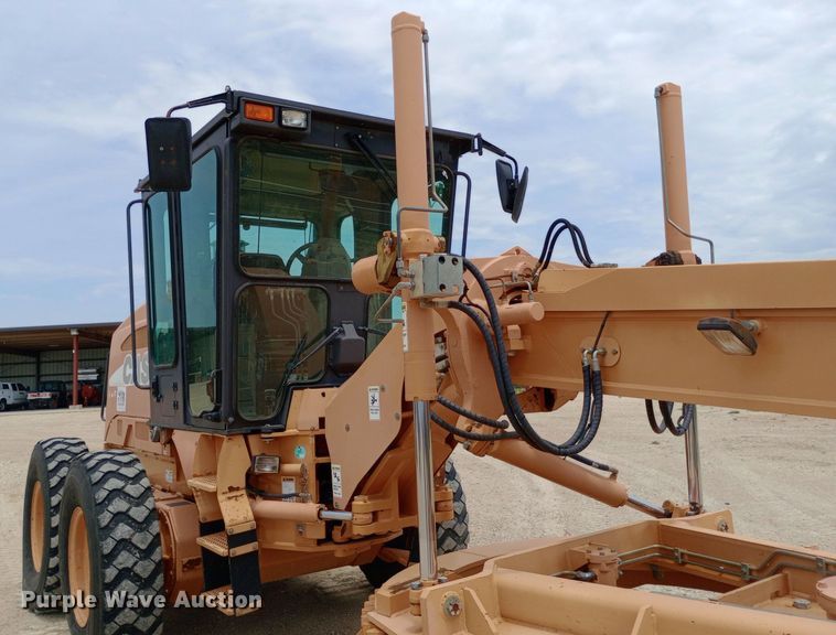 image for item NY9325 2008 Case 865 VHP motor grader