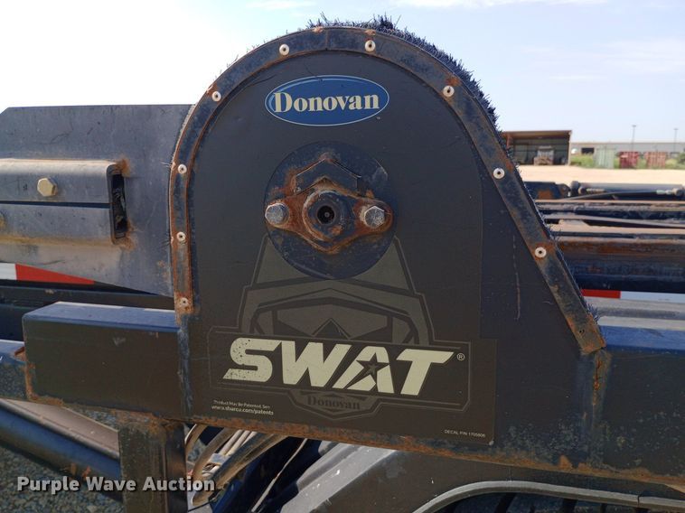 image for item NY9326 2007 Mack CV713 roll-off container truck