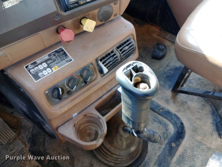 image for item NY9326 2007 Mack CV713 roll-off container truck