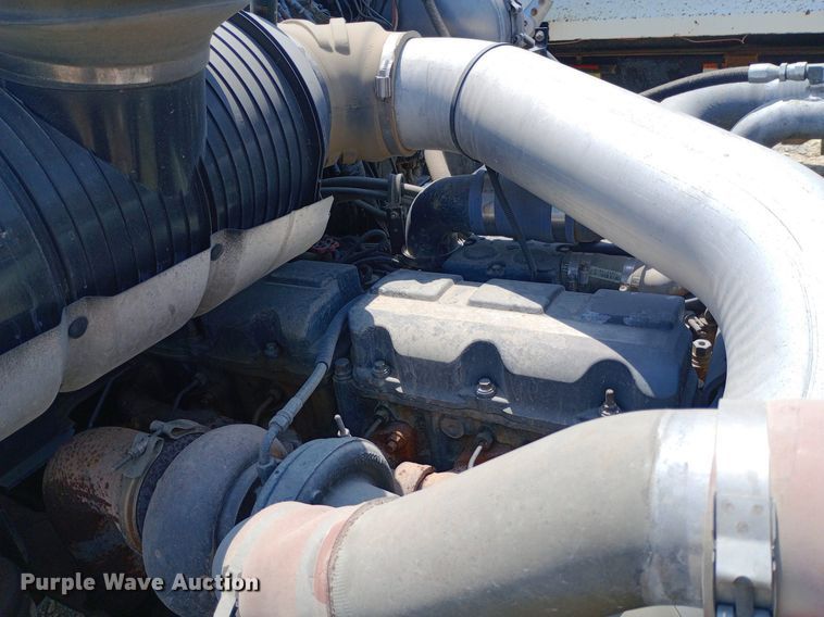 image for item NY9326 2007 Mack CV713 roll-off container truck