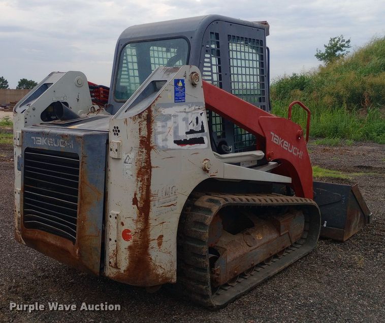 image for item NY9328 2013 Takeuchi TL10 tracked skid steer loader