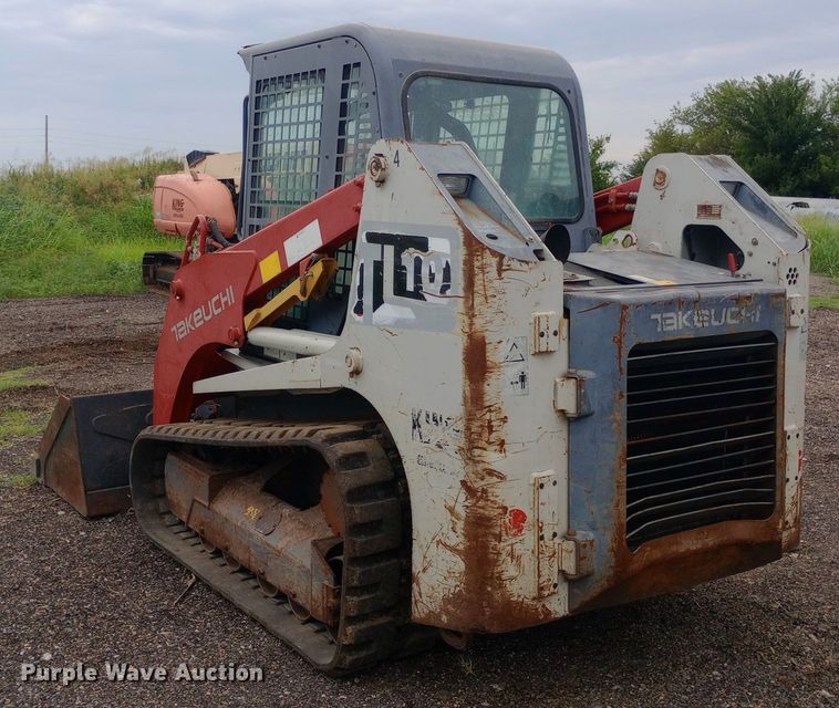 image for item NY9328 2013 Takeuchi TL10 tracked skid steer loader