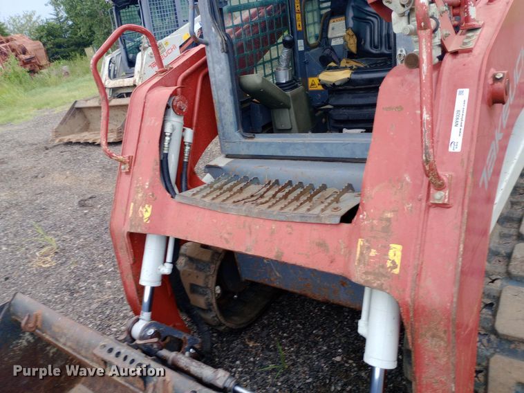 image for item NY9328 2013 Takeuchi TL10 tracked skid steer loader